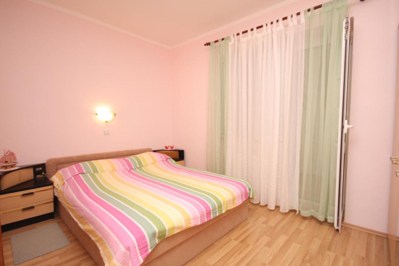 Apartment Supetarska Draga - Donja 2013B מראה חיצוני תמונה