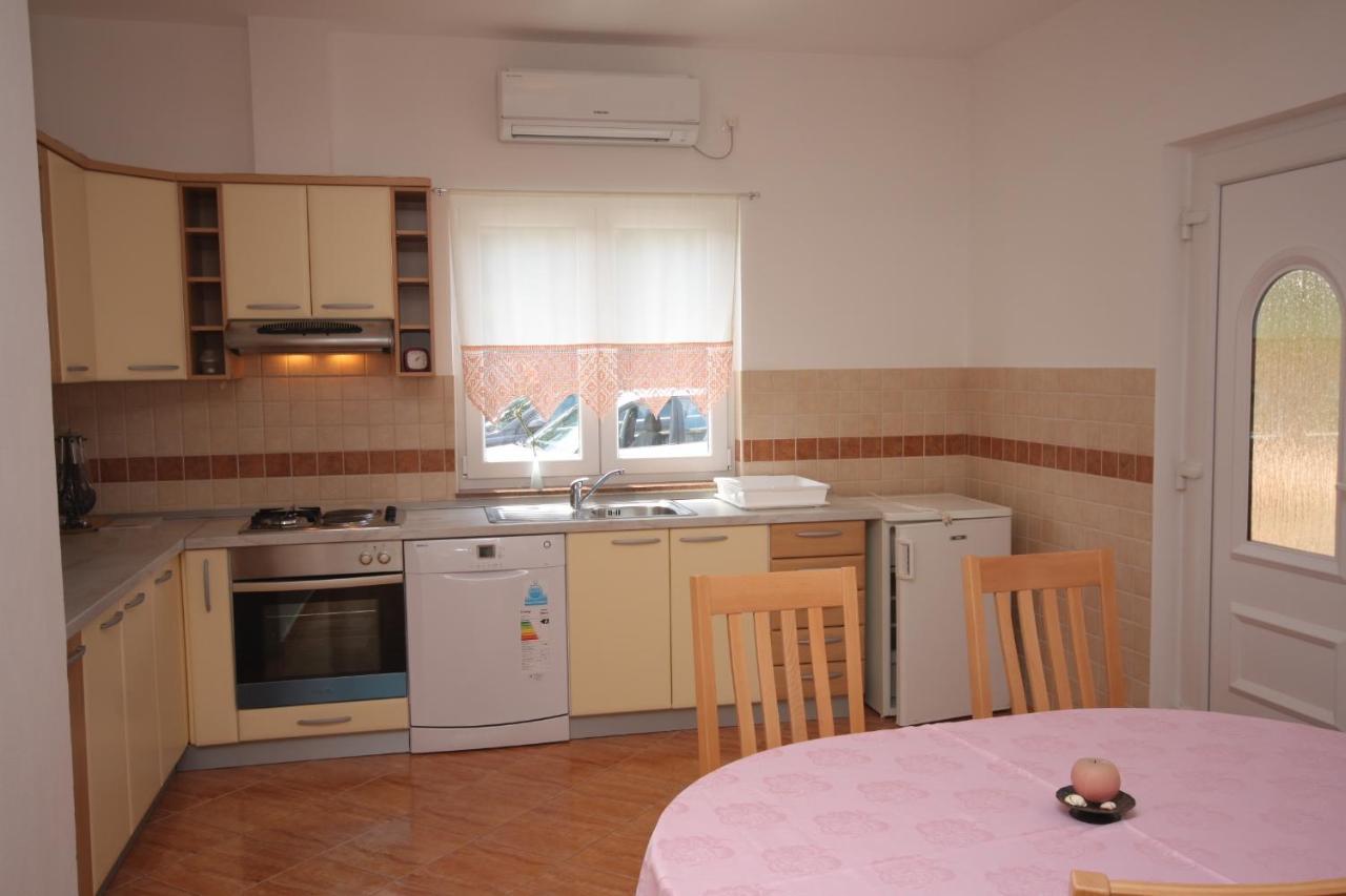 Apartment Supetarska Draga - Donja 2013B מראה חיצוני תמונה